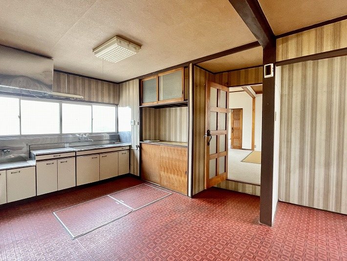 小諸市御幸町　中古戸建 内観写真（キッチン）