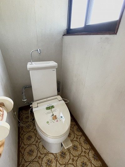 小諸市御幸町　中古戸建 内観写真（トイレ）