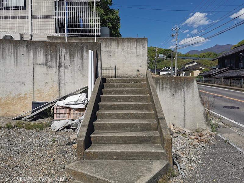 上田市上野　中古戸建 現地写真