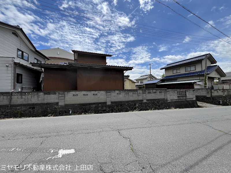 東御市県 土地 現地写真（前面道路含む現地写真）