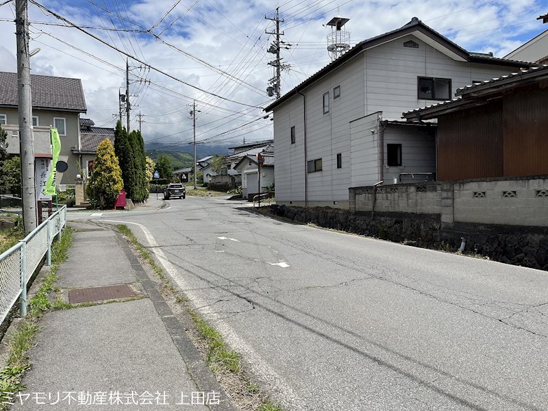 東御市県 土地 現地写真（前面道路含む現地写真）