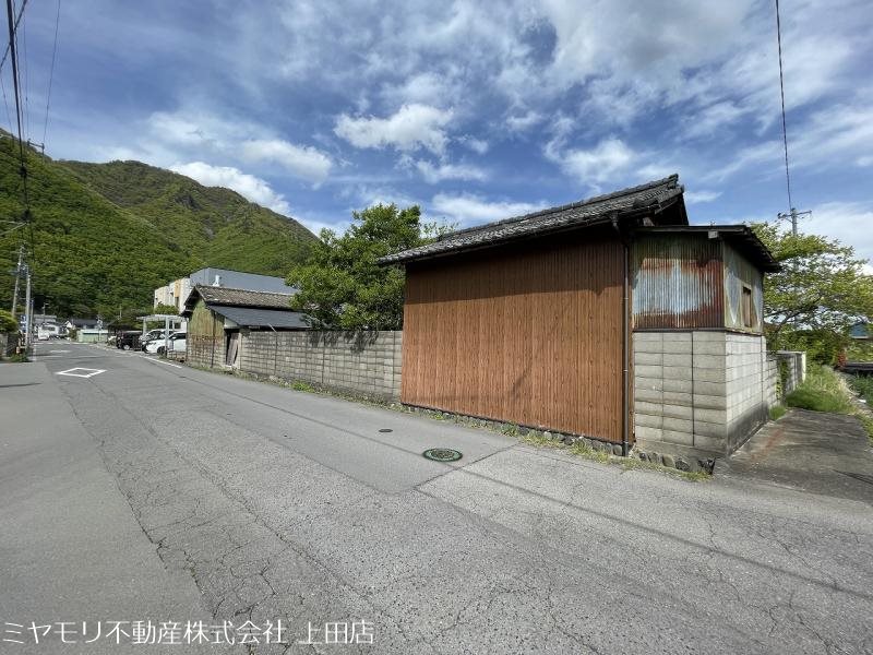 上田市上塩尻　土地 現地写真