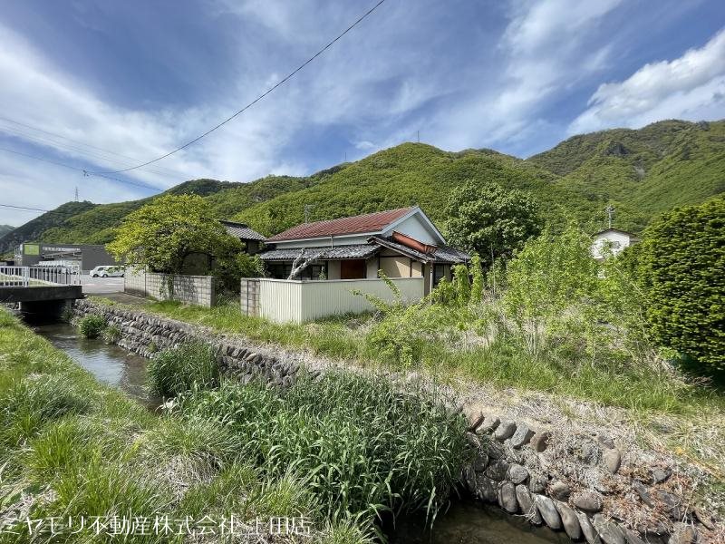 上田市上塩尻　土地 現地写真