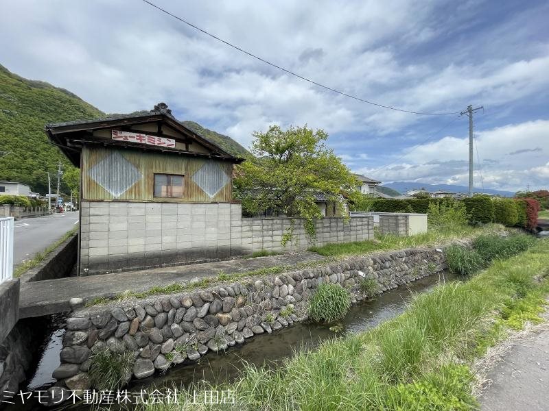 上田市上塩尻　土地 現地写真