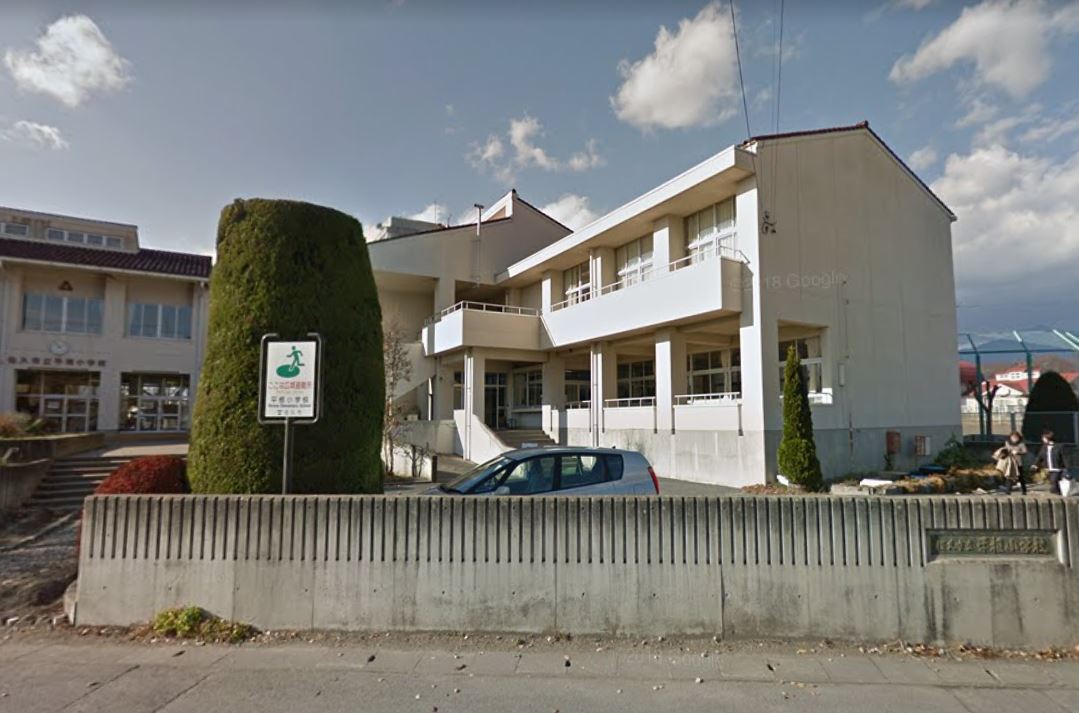 佐久市上平尾　土地 小学校