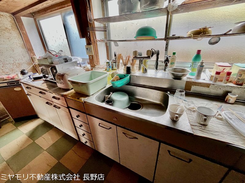 長野市七二会　中古戸建 内観写真（キッチン）