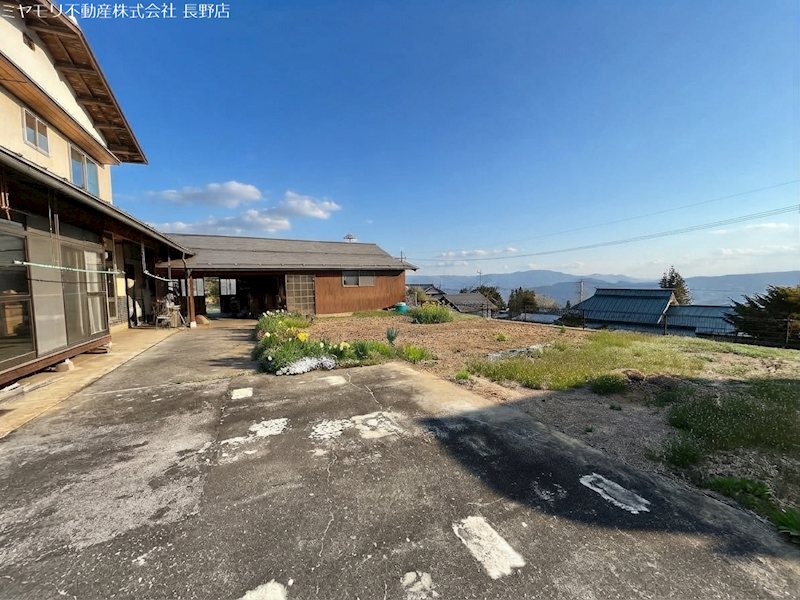 長野市七二会　中古戸建 現地写真（庭）