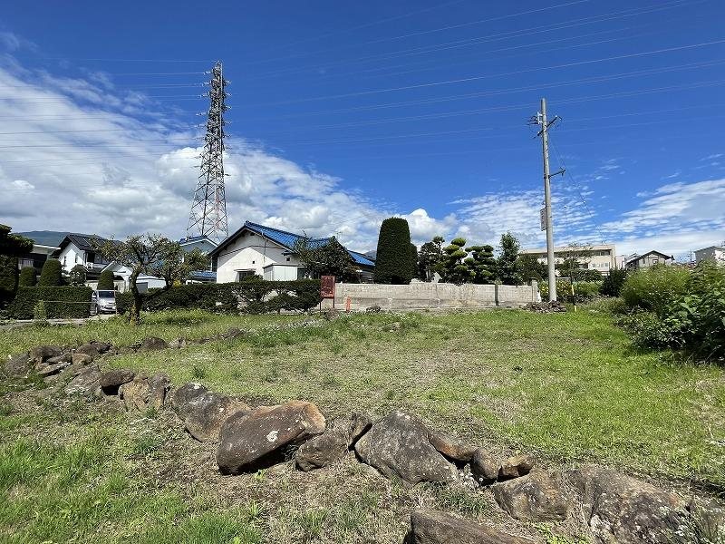 小諸市三和三丁目　土地 現地写真