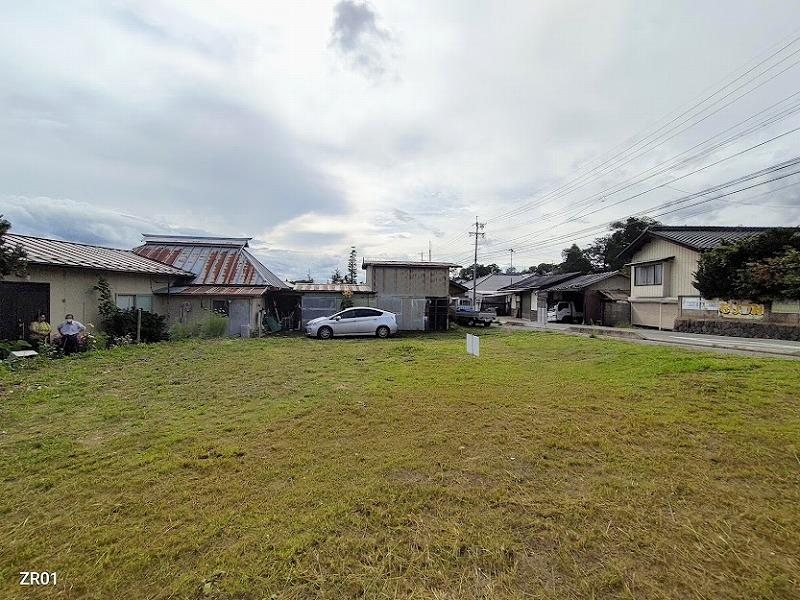小諸市塩野　土地 現地写真