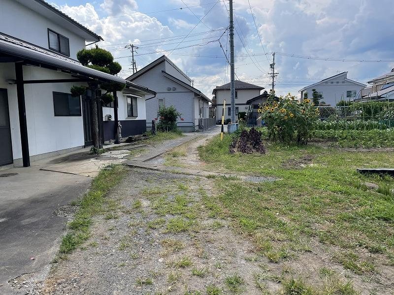 佐久市平賀　土地 現地写真（前面道路含む現地写真）