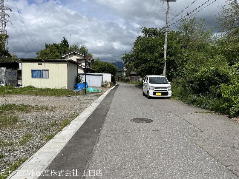 上田市住吉　土地 現地写真（前面道路含む現地写真）