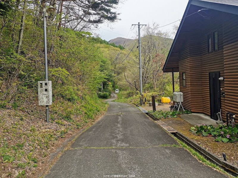 東御市新張　土地 現地写真