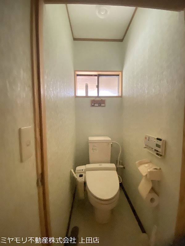 【契約済】上田市生田　中古戸建 内観写真（トイレ）