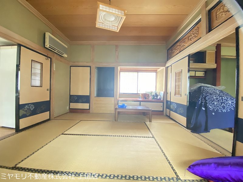 【契約済】上田市生田　中古戸建 内観写真（リビング）