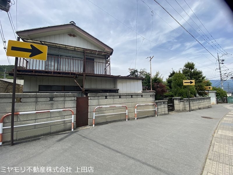 【契約済】上田市生田　中古戸建 現地写真
