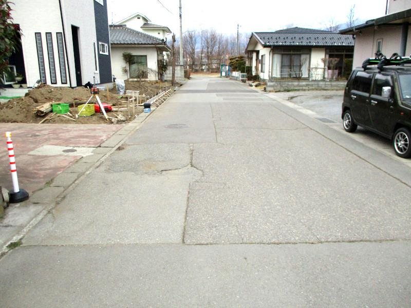 小諸市御影新田　分譲地 現地写真（前面道路含む現地写真）
