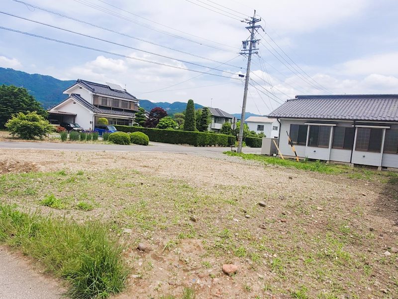 佐久市新子田　土地 現地写真