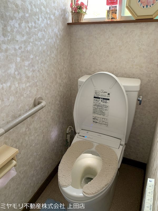 坂城町坂城　中古戸建 内観写真（トイレ）