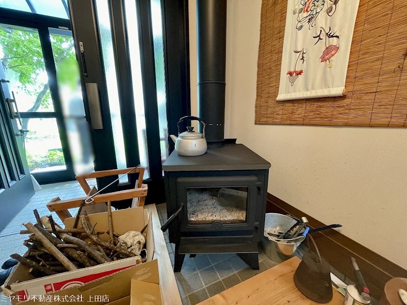 上田市腰越　中古戸建 内観写真（内装）