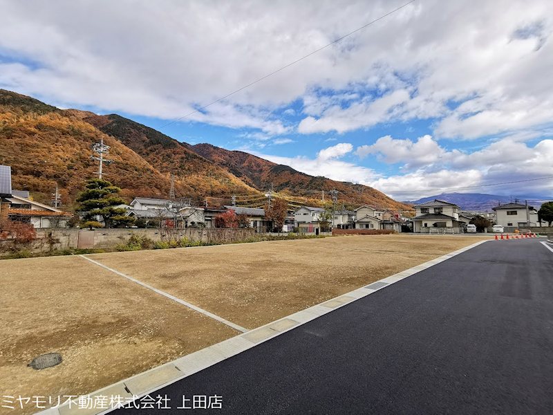 【商談中】　上田市常磐城6丁目　土地 現地写真