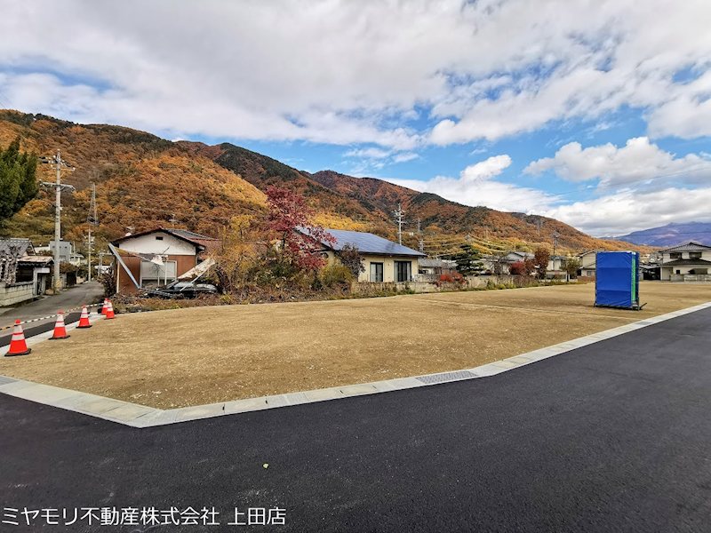 【商談中】　上田市常磐城6丁目　土地 現地写真