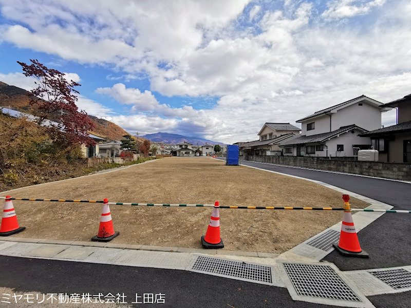 【商談中】　上田市常磐城6丁目　土地 現地写真