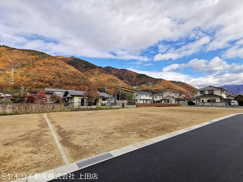 【商談中】　上田市常磐城6丁目　土地 現地写真