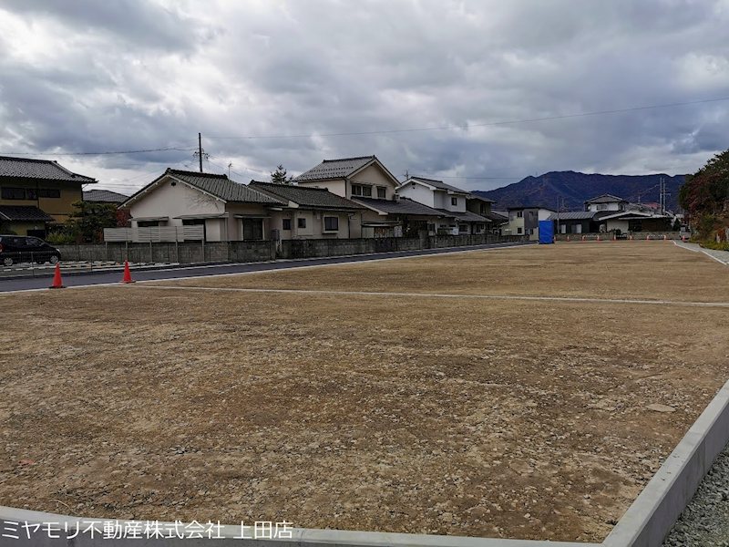 【商談中】　上田市常磐城6丁目　土地 現地写真