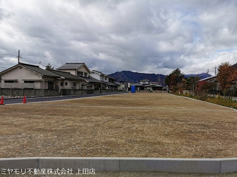 【商談中】　上田市常磐城6丁目　土地 現地写真