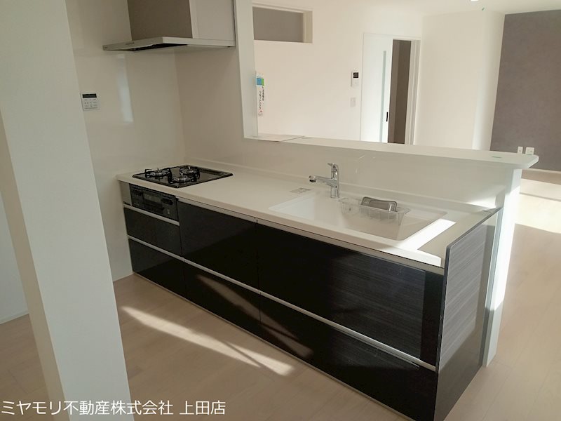 東御市和　中古住宅 内観写真（キッチン）