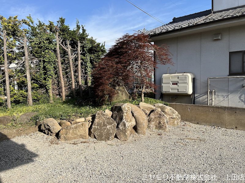 上田市古里　中古住宅 現地写真