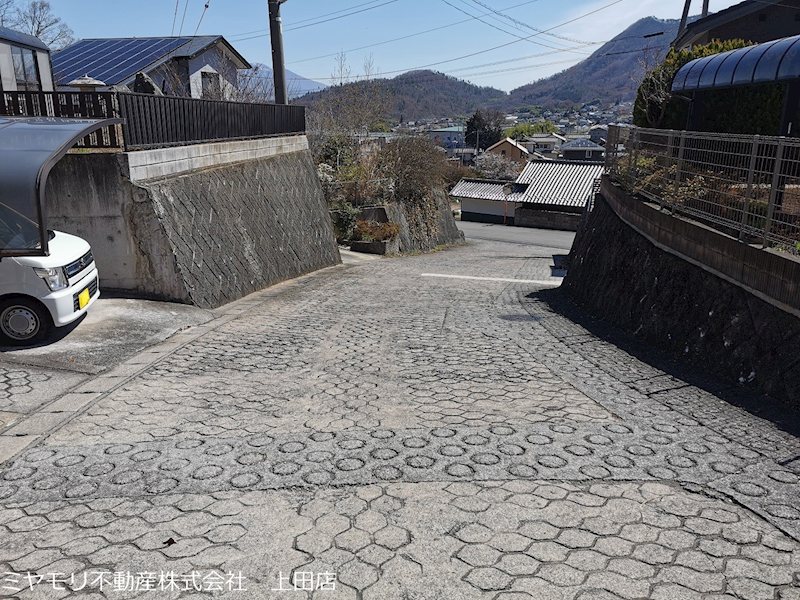 上田市古安曽　中古戸建 現地写真