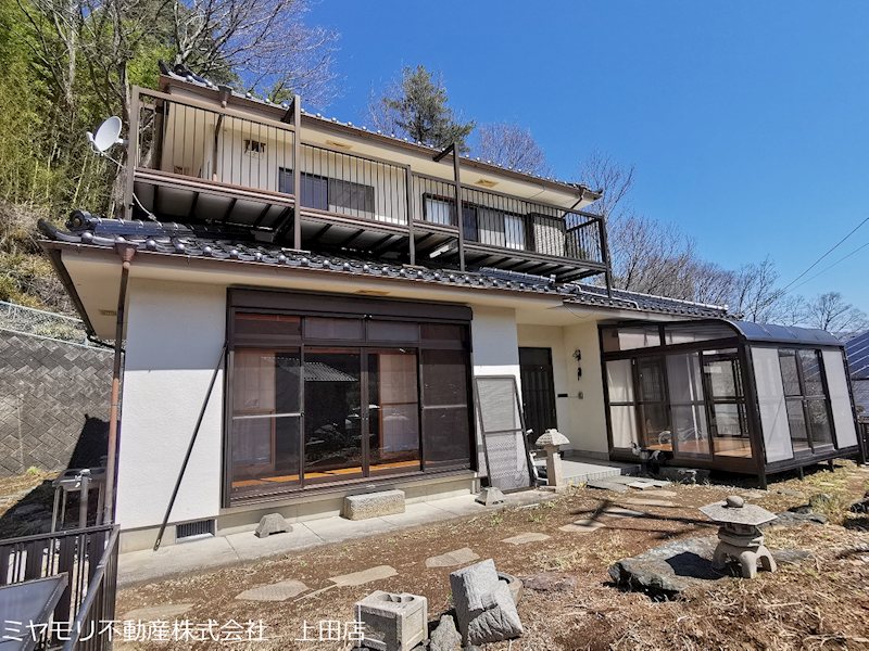 上田市古安曽　中古戸建 現地写真