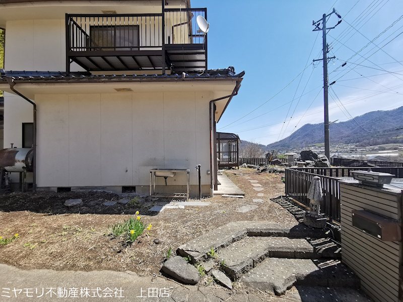上田市古安曽　中古戸建 現地写真