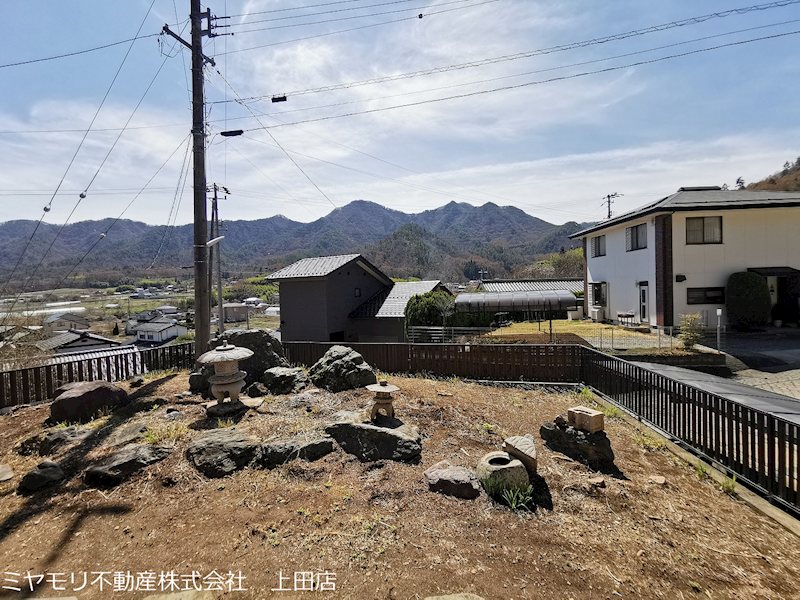 上田市古安曽　中古戸建 現地写真
