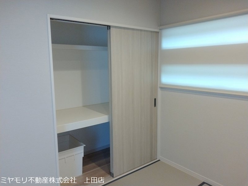 上田市住吉　新築戸建 内観写真（収納）