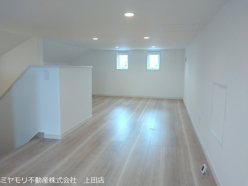 上田市住吉　新築戸建 内観写真（収納）
