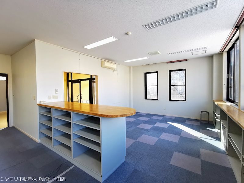 千曲市戸倉　中古事務所 その他