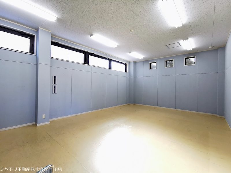 千曲市戸倉　中古事務所 その他