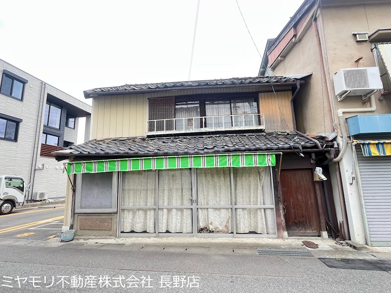 長野県長野市鶴賀田町 現地写真