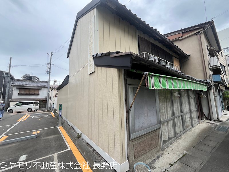 長野県長野市鶴賀田町 現地写真