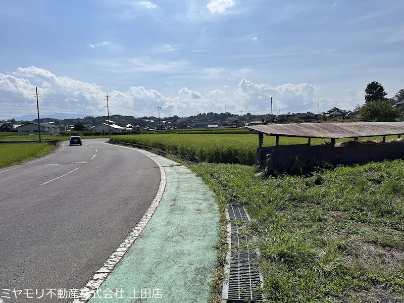 東御市八重原　土地 現地写真