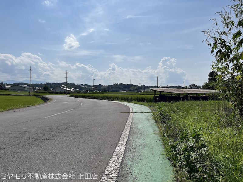 東御市八重原　土地 現地写真