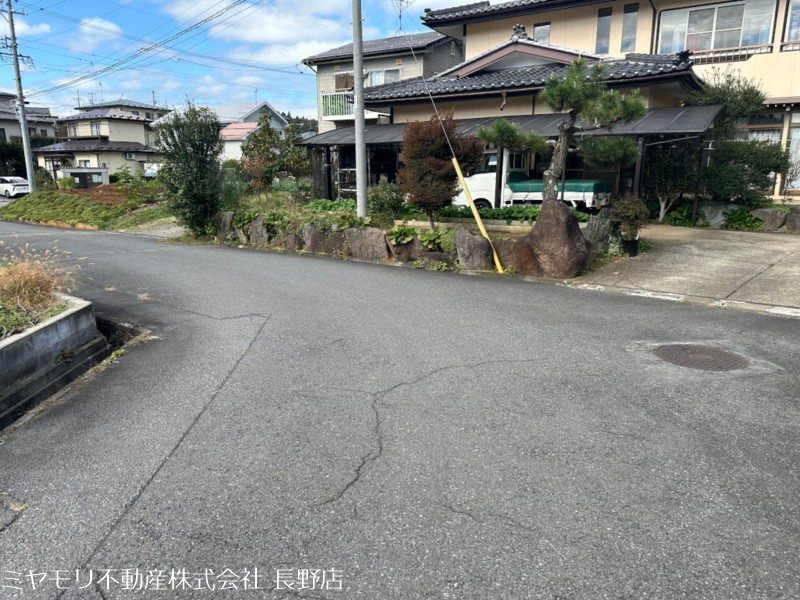 長野県上水内郡飯綱町豊野 現地写真（前面道路含む現地写真）