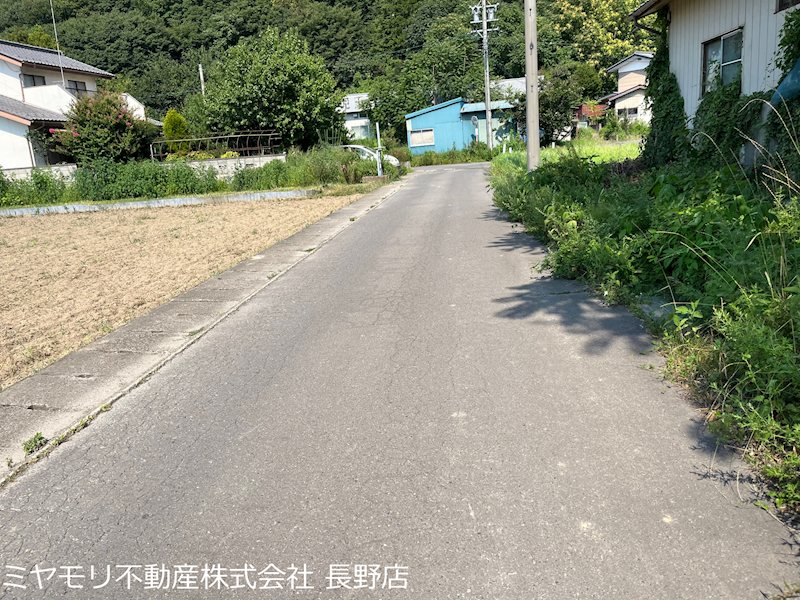 長野県千曲市磯部 現地写真（前面道路含む現地写真）