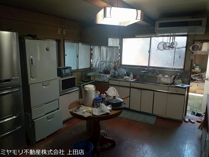 坂城町上平　中古建物 内観写真（キッチン）