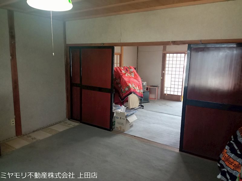 坂城町上平　中古建物 内観写真（リビング以外の居室）