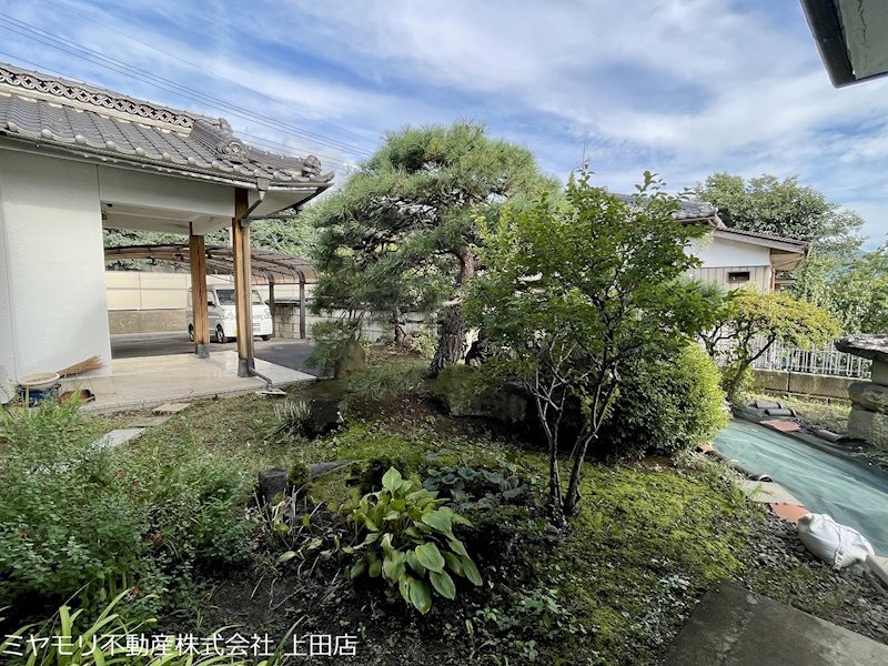 坂城町坂城　中古戸建 現地写真（庭）