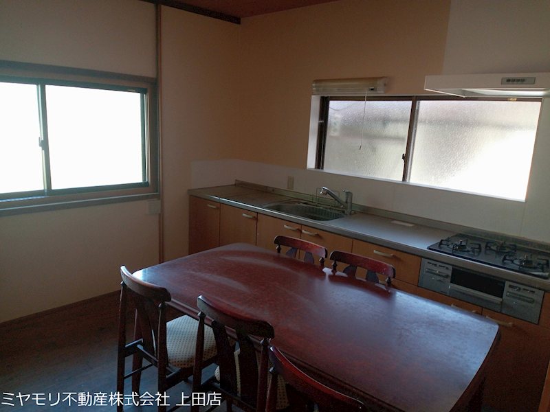 上田市真田町傍陽　中古戸建 内観写真（キッチン）
