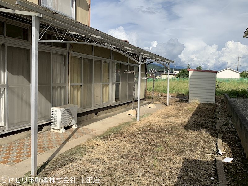 上田市古安曽　中古戸建 現地写真